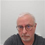 Professeur d’arts plastiques certifié 11 années et directeur de création durant 25 années